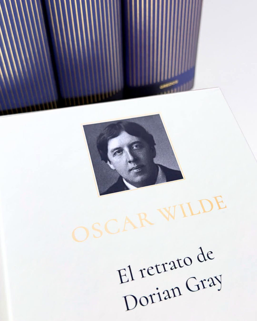 Oscar Wilde - Cuentos. Editorial Gredos